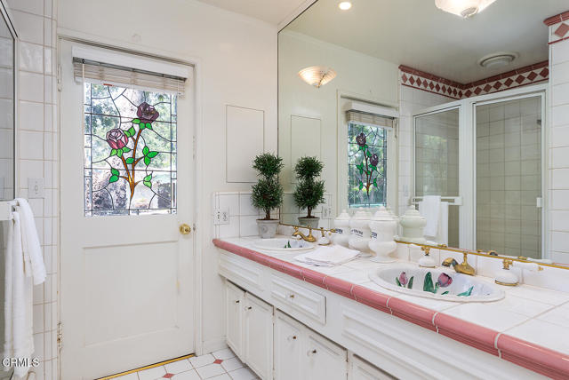 3350 Lombardy Road, Pasadena CA: https://media.crmls.org/mediaz/b3f38dde-a43d-4d81-b5d3-ac1fb4c7355b.jpg