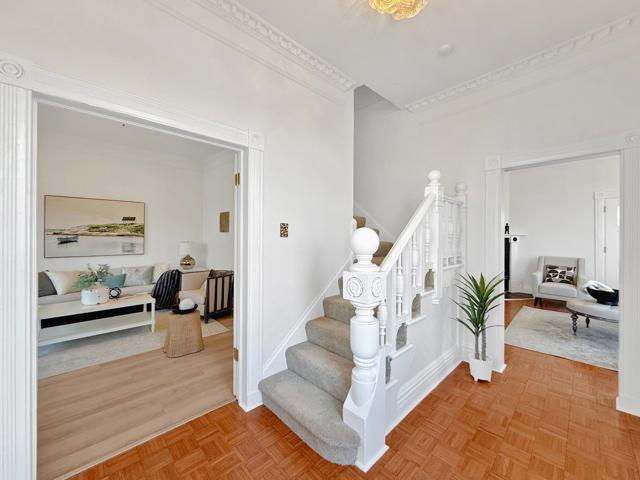398 W San Fernando, San Jose CA: https://media.crmls.org/mediaz/b3f418b0-ff6b-44f9-bf3b-815fc00fe2e0.jpg
