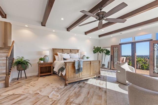 6817 Vianda Ct Court, Carlsbad CA: https://media.crmls.org/mediaz/b3f5949a-f5f5-42f0-851b-1cdd01d94db6.jpg