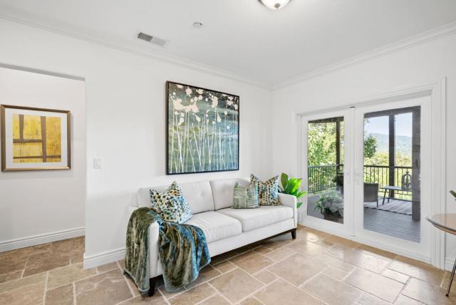 Image 33 of 85 For 100 Hollywood Avenue