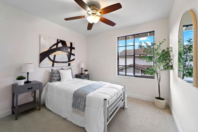 Detail Gallery Image 14 of 29 For 3652 Carmel View Rd, San Diego,  CA 92130 - 3 Beds | 2/1 Baths