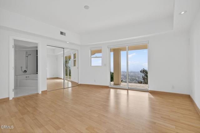 Detail Gallery Image 30 of 55 For 864 Montclair Dr, Santa Paula,  CA 93060 - 4 Beds | 4/1 Baths