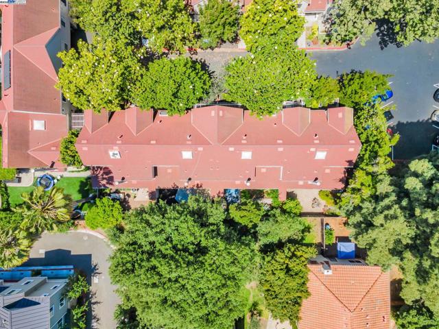 Image 23 of 26 For 419 Saint Emilion Ct