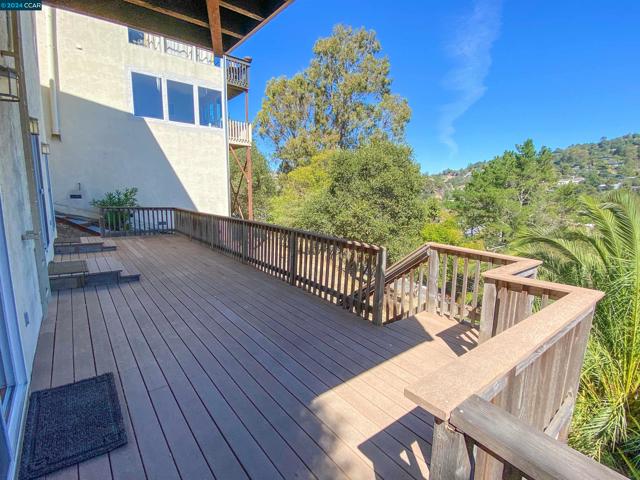 55 Bayo Vista Way, San Rafael, California 94901, ,Multi-Family,For Sale,Bayo Vista Way,41076025