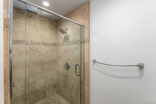 877 Island Ave, San Diego CA: https://media.crmls.org/mediaz/b3fb4677-4913-4992-9f67-6e82bbea8aa6.jpg
