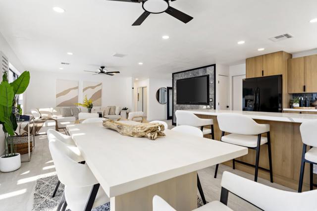 2171 E Francis Drive, Palm Springs CA: https://media.crmls.org/mediaz/b3fc66a3-bd20-436b-809b-aeeb7887c54c.jpg