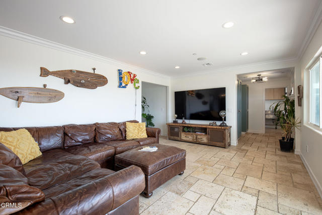 Detail Gallery Image 9 of 28 For 2180 Vista Del Mar Dr, Ventura,  CA 93001 - 3 Beds | 3/1 Baths