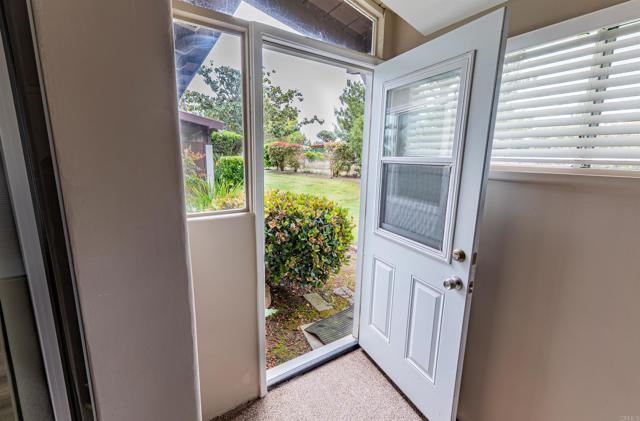 Detail Gallery Image 32 of 35 For 16577 Caminito Vecinos, San Diego,  CA 92128 - 2 Beds | 2 Baths