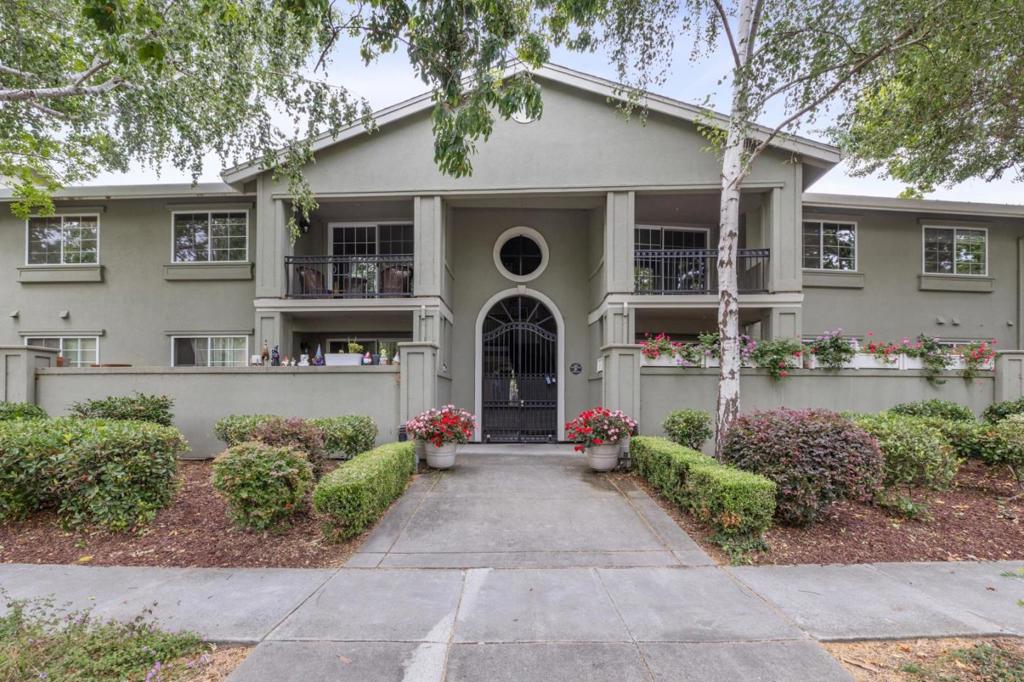 20 Willow Road #45
