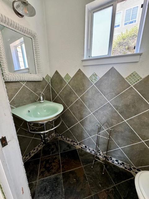 161 Cleo Rand Lane, San Francisco CA: https://media.crmls.org/mediaz/b3ff1a0a-f8b8-4da6-8152-4da89e1d5e68.jpg