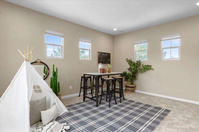 Detail Gallery Image 25 of 38 For 15809 Concord Ridge, San Diego,  CA 92127 - 4 Beds | 3/1 Baths