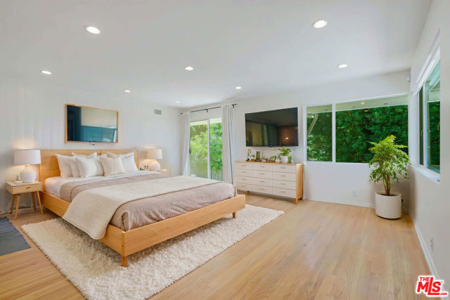 Drew Fenton | 1310 GOUCHER Street Pacific Palisades CA | MLS: 6655666