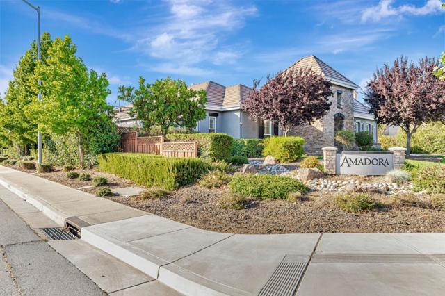 325 Peebles Avenue, Morgan Hill CA: https://media.crmls.org/mediaz/b402138e-7be8-4916-89cc-7b5e27f1ac30.jpg