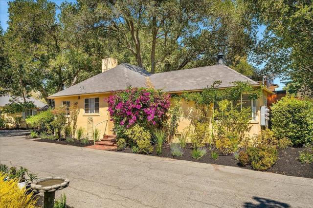 231241 Churchill Avenue, Palo Alto CA: https://media.crmls.org/mediaz/b4029714-9c49-4d7c-b291-84e7a7a5d298.jpg