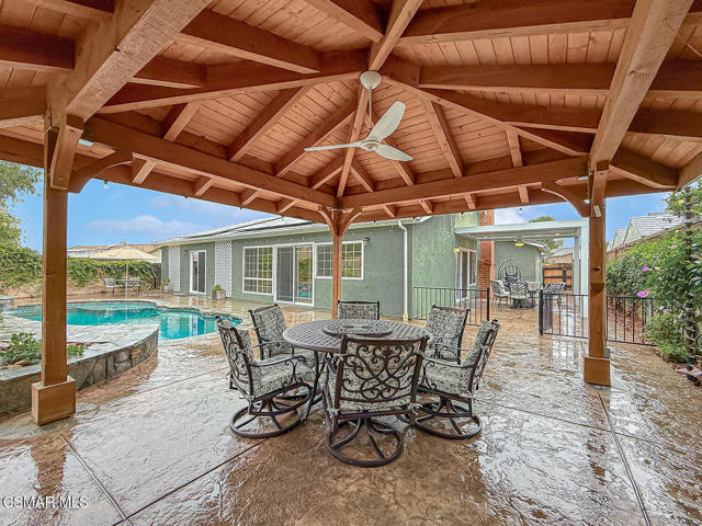 751 Muirfield Avenue, Simi Valley CA: https://media.crmls.org/mediaz/b4032f2d-f53d-4f61-8892-140f4db5e879.jpg