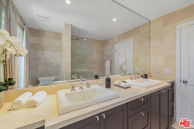 3055 Nichols Canyon Road, Los Angeles CA: https://media.crmls.org/mediaz/b404f1be-4413-4a38-be1b-d03e21c6a352.jpg