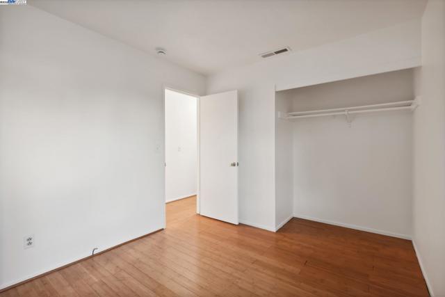 Image 31 of 38 For 859 Mcdowell Blvd