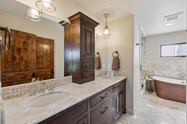 20 Mariposa Avenue, Los Gatos CA: https://media.crmls.org/mediaz/b405e69b-506b-4047-808d-ae71ebc62b52.jpg