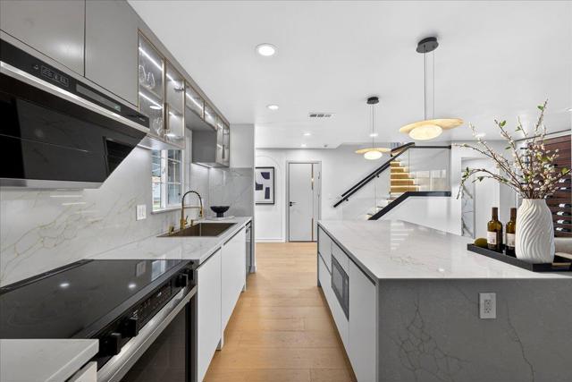 1980 Foxworthy Avenue, San Jose CA: https://media.crmls.org/mediaz/b406032d-5f2f-43d9-bd6f-96dd5240da26.jpg