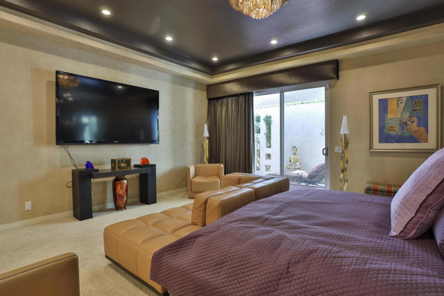 45735 Pawnee Road, Indian Wells CA: https://media.crmls.org/mediaz/b406f172-a20f-46c5-ac02-5c52d0462038.jpg