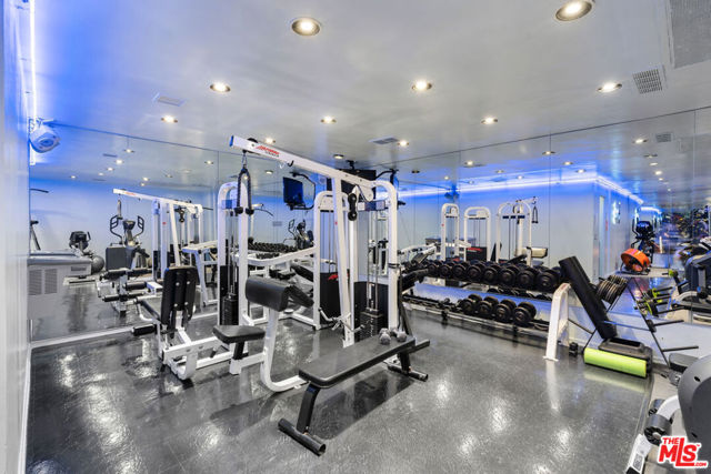 10701 Wilshire Boulevard, Los Angeles CA: https://media.crmls.org/mediaz/b408d43a-6be8-4678-9f0d-ffa2ff09e4b4.jpg