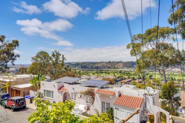 4388 HAWK STREET, San Diego CA: https://media.crmls.org/mediaz/b408e9ab-c17c-471c-99db-416aac588a60.jpg