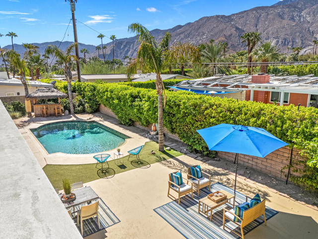 1423 N Avenida Caballeros, Palm Springs, CA 92262