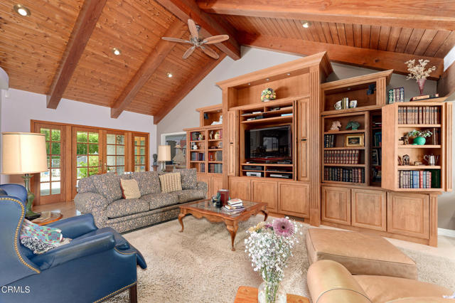 11616 E Las Posas Road, Camarillo CA: https://media.crmls.org/mediaz/b40aca0b-944e-4cdf-9ed5-ee7d84e9a6ec.jpg