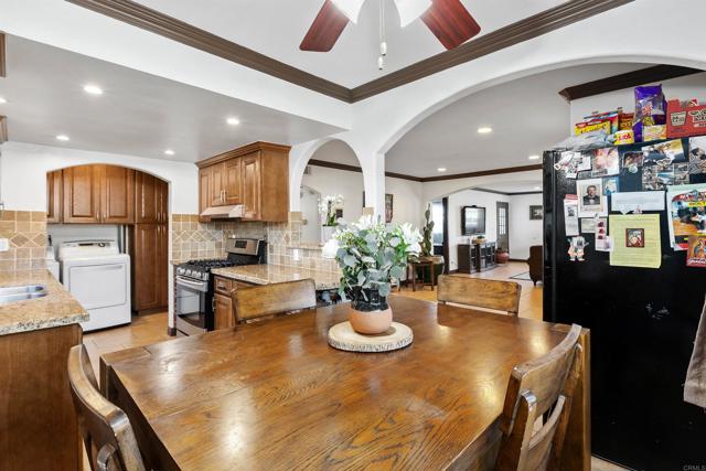 Detail Gallery Image 24 of 37 For 731 Teaberry St, Encinitas,  CA 92024 - 3 Beds | 2 Baths