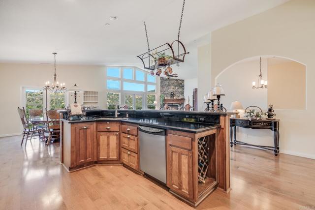 Detail Gallery Image 8 of 36 For 15615 Vista Vicente Dr #21,  Ramona,  CA 92065 - 3 Beds | 2/1 Baths