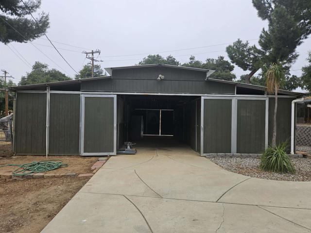 Detail Gallery Image 32 of 51 For 40275 Avenida Cerrovista, Cherry Valley,  CA 92223 - 3 Beds | 2 Baths