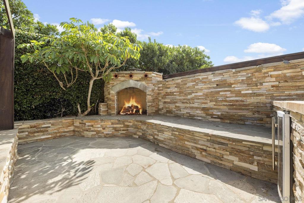 MLS #250041241SD image #43