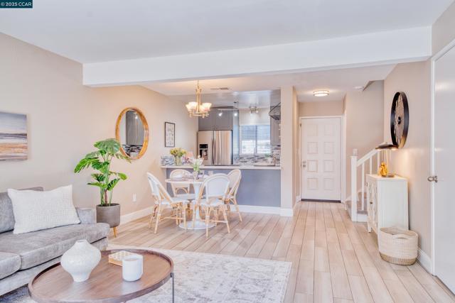 1821 Paseo Laguna Seco, Livermore CA: https://media.crmls.org/mediaz/b40c80de-73e1-479e-9374-d5d821e4c727.jpg