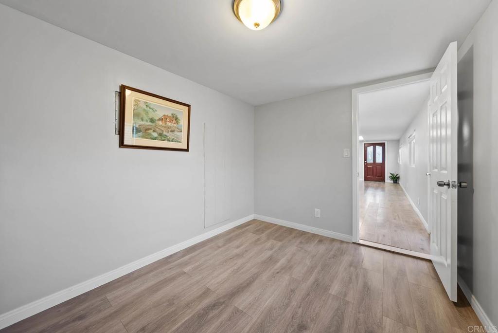 6460 Convoy #271 Court - photo 9