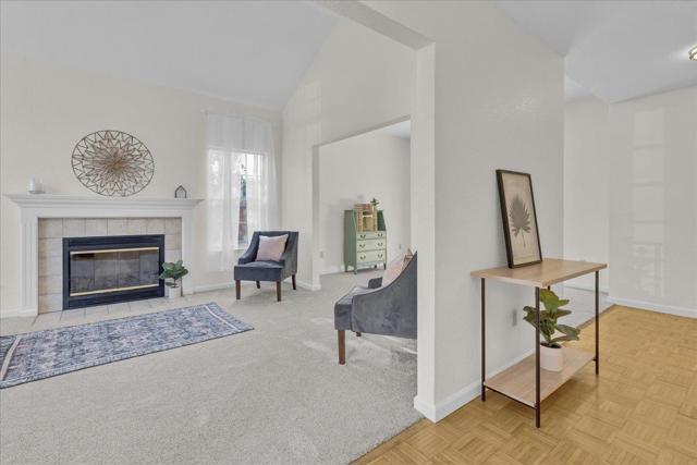 18 Suffield Circle, Salinas CA: https://media.crmls.org/mediaz/b40feef9-774d-481c-a385-b64a5029b8d1.jpg