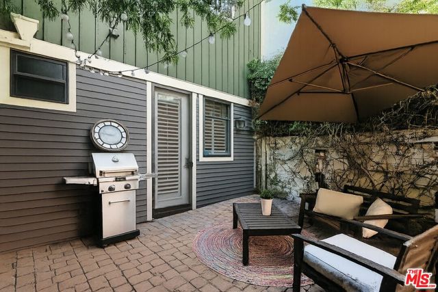 2020 Holly Drive, Los Angeles CA: https://media.crmls.org/mediaz/b411f774-95fc-4d22-b847-7e2e03c172fd.jpg
