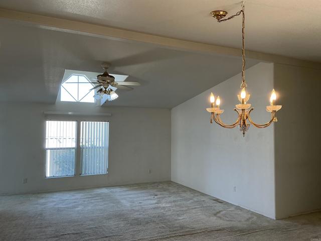 Detail Gallery Image 5 of 26 For 525 W El Norte  Pkwy #127,  Escondido,  CA 92026 - 2 Beds | 2 Baths