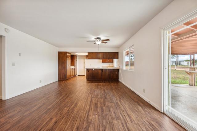 Detail Gallery Image 10 of 49 For 1375 Pine St,, Ramona,  CA 92065 - 3 Beds | 2 Baths