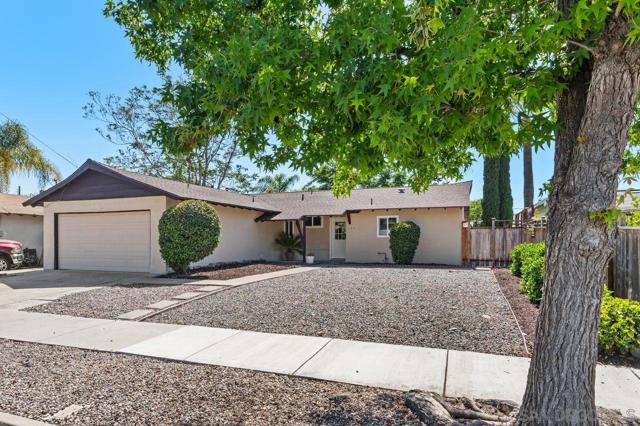 12914 Morene St, Poway, California 92064, 3 Bedrooms Bedrooms, ,2 BathroomsBathrooms,Single Family Residence,For Sale,Morene St,250019847SD