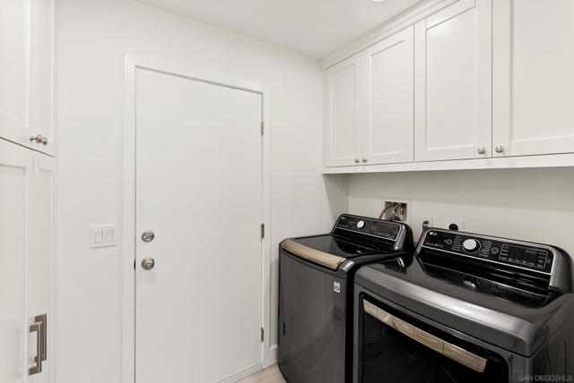 1458 Clark Court, Vista CA: https://media.crmls.org/mediaz/b414f90c-e8f3-4cd2-baa8-4383ba6e55b8.jpg