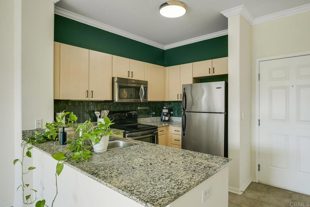 1642 7th Avenue - photo 3