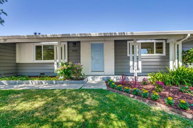 10211 E Estates Drive, Cupertino CA: https://media.crmls.org/mediaz/b4154fce-8078-4eb4-aabb-968a267ad393.jpg
