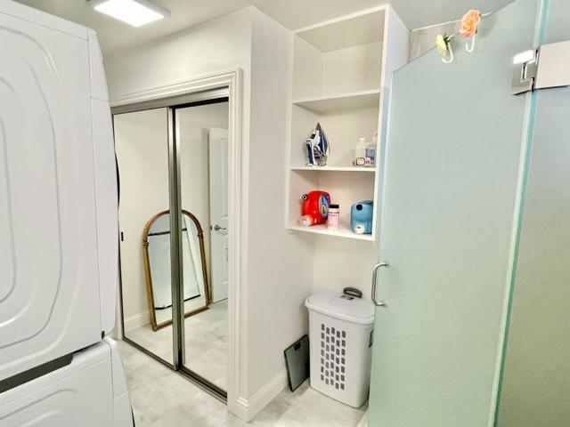 600 7th Avenue, San Mateo CA: https://media.crmls.org/mediaz/b4157db7-511a-48aa-a2d8-a79c8f2aefe3.jpg