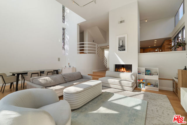 Drew Fenton | 11925 Goshen Avenue Los Angeles CA | MLS: 7475453 Drew Fenton | 11925 Goshen Avenue Los Angeles CA | MLS: 7475453