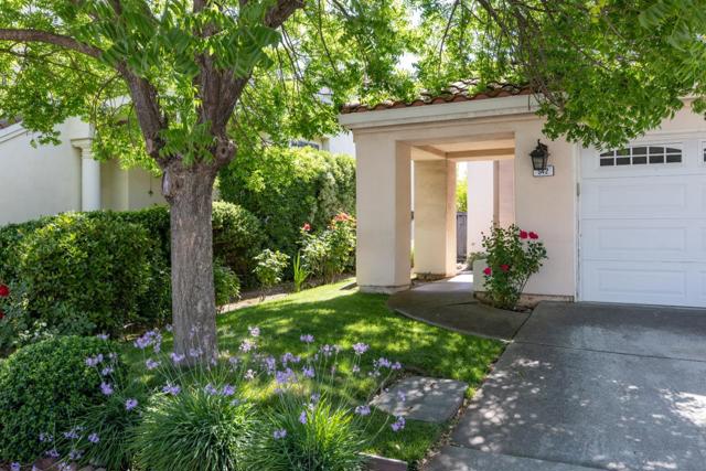 542 Via Sorrento, Morgan Hill CA: https://media.crmls.org/mediaz/b41604e8-fc0d-41d1-973f-15a6467f0896.jpg