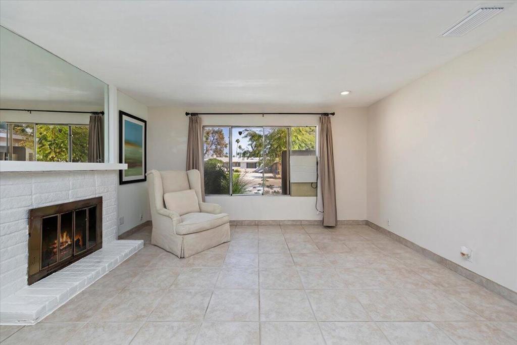 MLS #219139220DA image #11