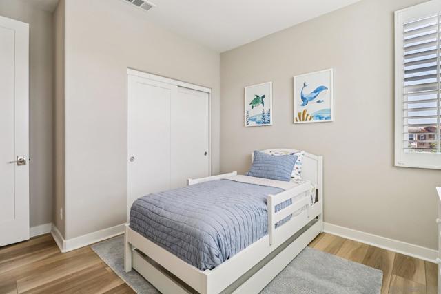6698 Spartina Ct, Carlsbad CA: https://media.crmls.org/mediaz/b416cf87-74bb-4f26-a1ac-c3c79d535e09.jpg