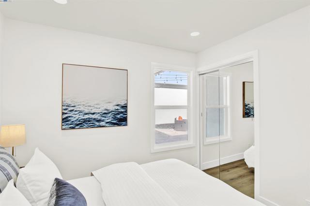 4166 Peregrine Way, Pleasanton CA: https://media.crmls.org/mediaz/b417fa68-18d5-4c99-b178-bab7e34bc4c8.jpg