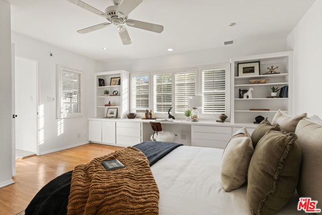 1741 Pier Avenue, Santa Monica CA: https://media.crmls.org/mediaz/b4191c33-0158-457d-abfa-ef29eaea6a75.jpg