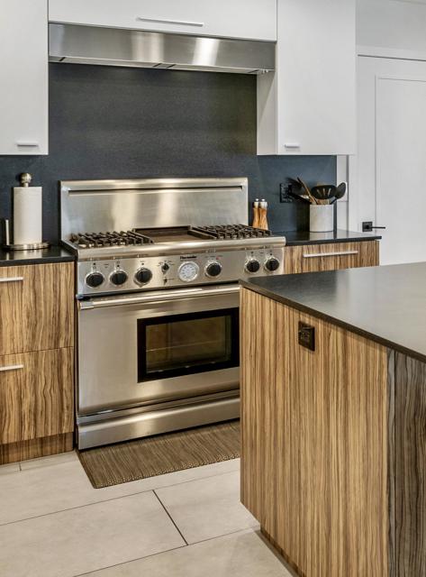 6250 N Paseo De La Palma, Palm Springs CA: https://media.crmls.org/mediaz/b41b03e3-f68f-4255-9c8a-1464704c92f3.jpg